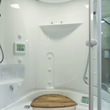 Kibari Oda ve Kahvaltı Bari