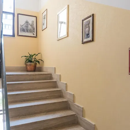 Oda ve Kahvaltı Kibari Bari